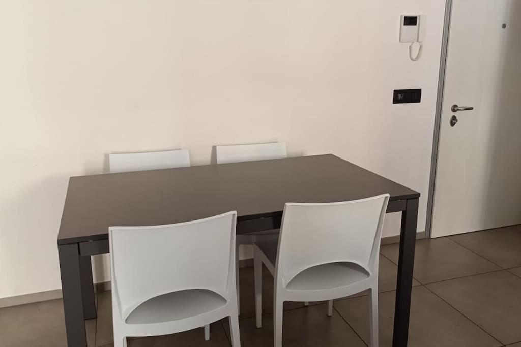 파비아 Centro Storico Piazza Vittoria 아파트 외부 사진